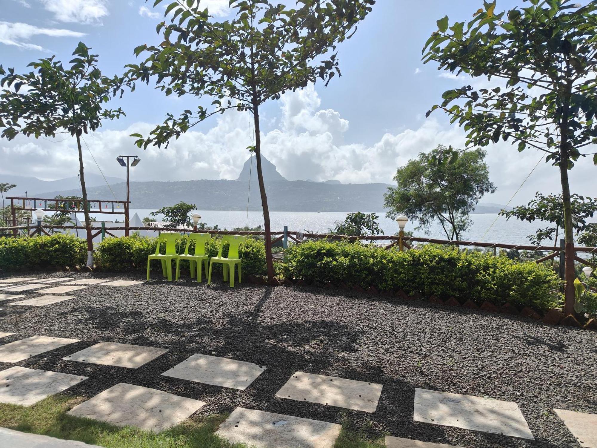 Shelby Pawana Lake Cottages & Camping Tents Lonavala Esterno foto
