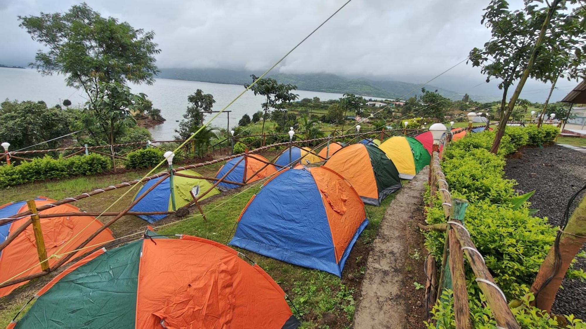 Shelby Pawana Lake Cottages & Camping Tents Lonavala Esterno foto