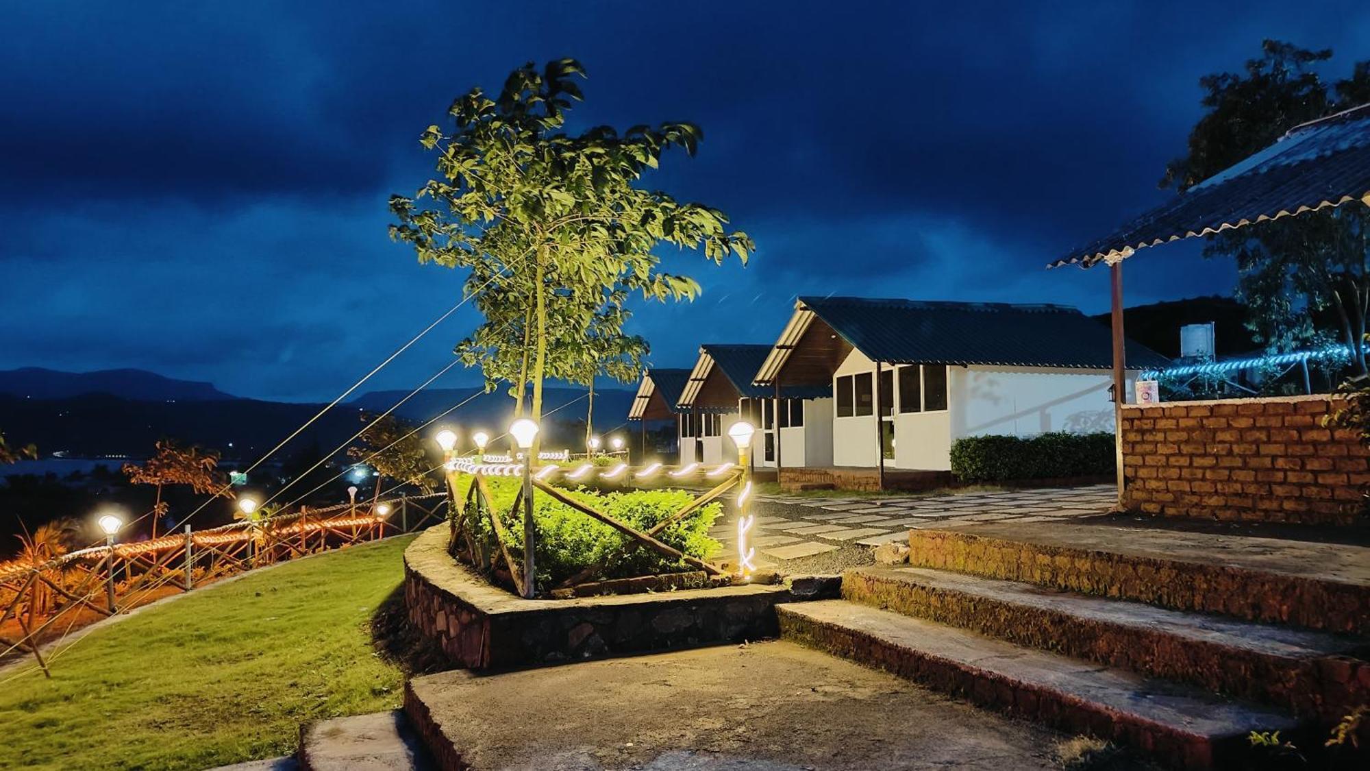 Shelby Pawana Lake Cottages & Camping Tents Lonavala Esterno foto