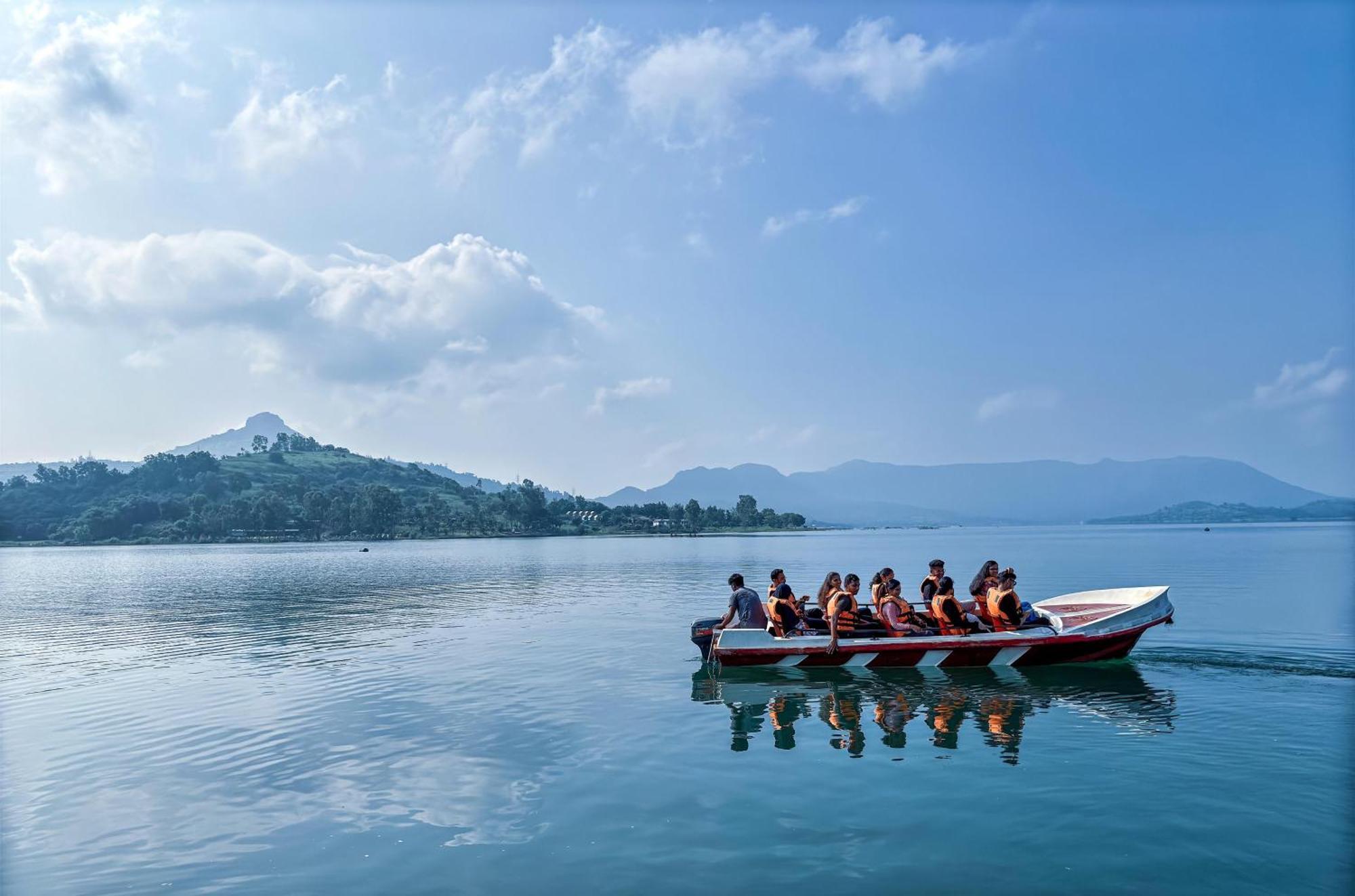 Shelby Pawana Lake Cottages & Camping Tents Lonavala Esterno foto